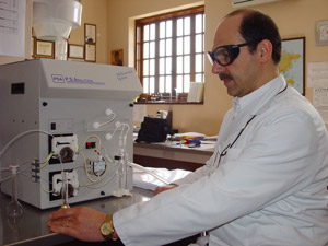 Dr George Georgiou, HMD Inventor and Naturopath